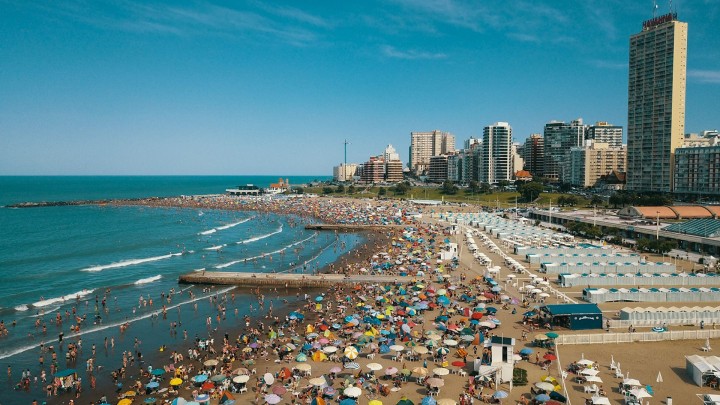 ¿Cómo sigue la ocupación de hoteles en Mar del Plata durante la temporada?