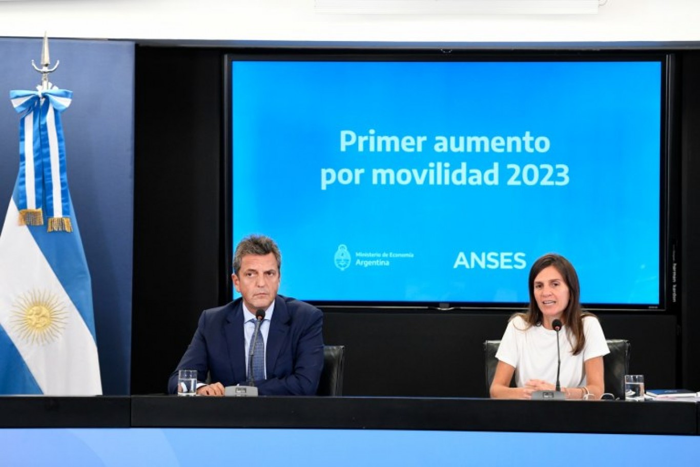 El Gobierno aumentará un 17,04% las jubilaciones a partir de marzo y entregará un bono de $15.000 durante tres meses