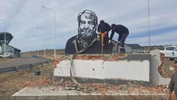 Miguel Jeronimo Villalba: "No es casualidad que tiren el monumento de Bayer después del Día de la Memoria"