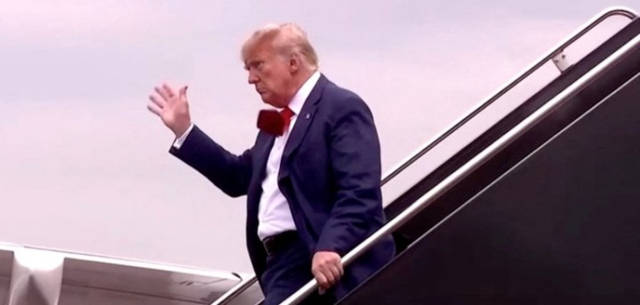 Trump se declaró inocente de cargos por intentar revertir la derrota en elecciones de 2020