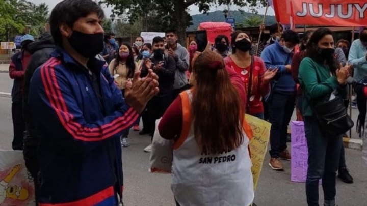 “Tengo el teléfono ilegalmente intervenido, de esa forma se enteraron que estaba viniendo a Bs. As. con pruebas de la represión en Campo Verde” Héctor Huespe