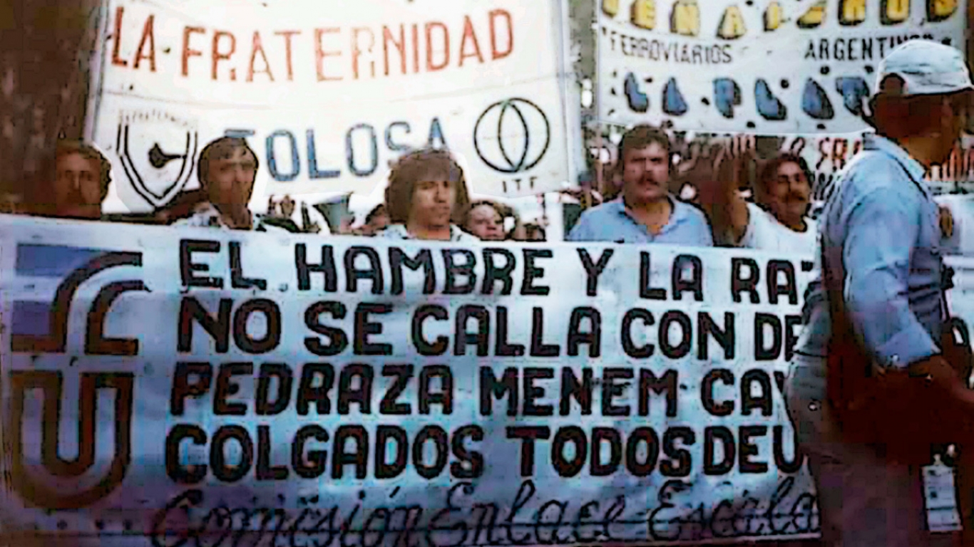 "Tras su muerte, recordemos a los que lo resistieron a Menem"