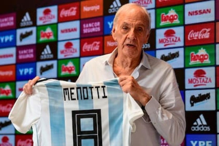 La última nota radial de César Luis Menotti