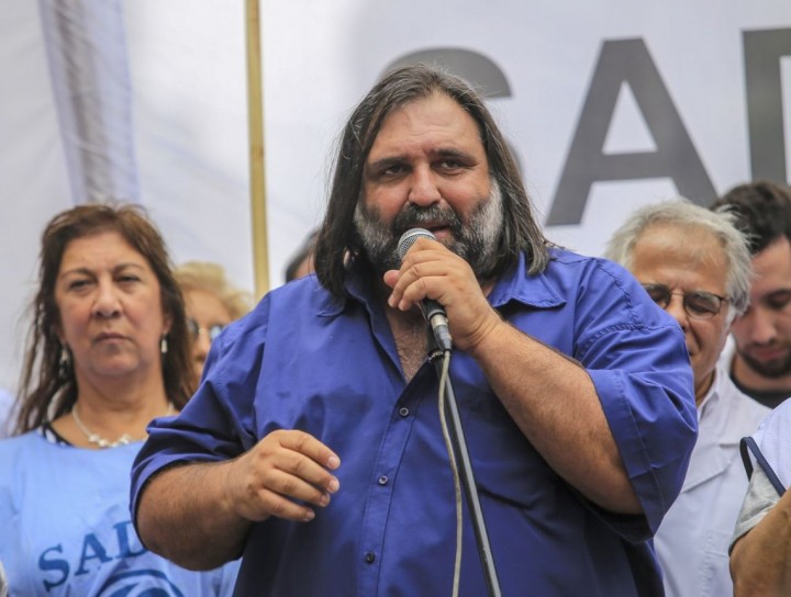 Roberto Baradel: "Hay algunos dirigentes de la oposición que no están a la altura de las circunstancias"